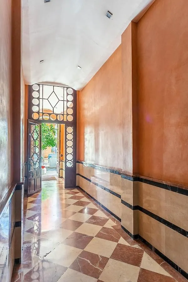 Pop Art , Sunny Apartment Near Santa Cruz Seville 0*,  Spain