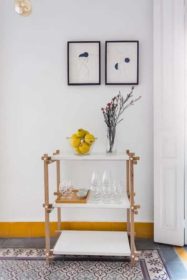 Pop Art , Sunny Apartment Near Santa Cruz Seville